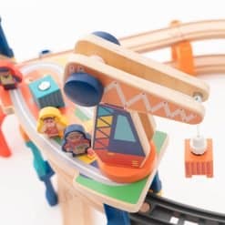 60pcs Wooden Rail with Battery Train - Image 3