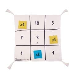 Beanbags Tossing Game