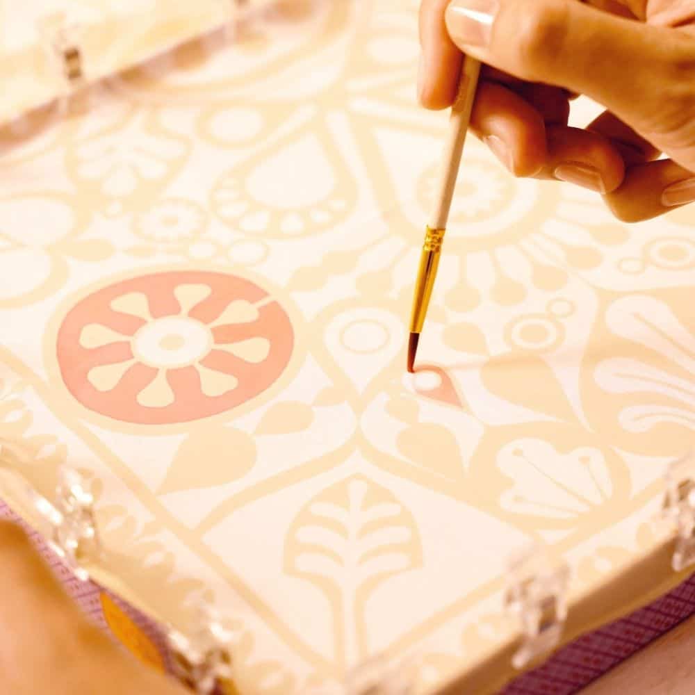 Brainkid Toys - Atelier Studio 11 - Silk Painting Flowers 5 Atelier Studio 11 - Silk Painting Flowers - Image 5