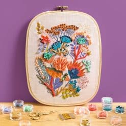 Alternative view of Djeco Atelier 58 -  Beaded Embroidery Flowers