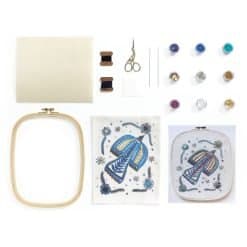 Djeco Atelier 59 -  Beaded Embroidery Bird - Image 4