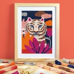Alternative view of Djeco Atelier Needlepoint Tiger