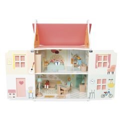 Dollhouse with Family - Image 3